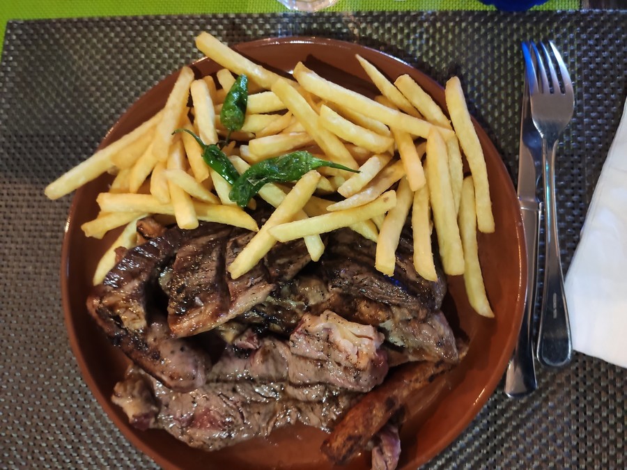 Restaurante Grill La Vaca Loca, un restaurante de carnes en Costa Teguise