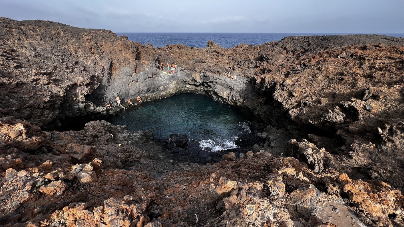 Cueva o Caldera del Agua, un charco en Lanzarote que debes visitar