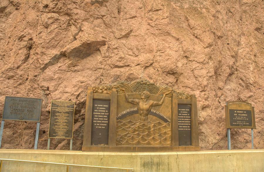 Dam Builders Memorial, facts about hoover dam