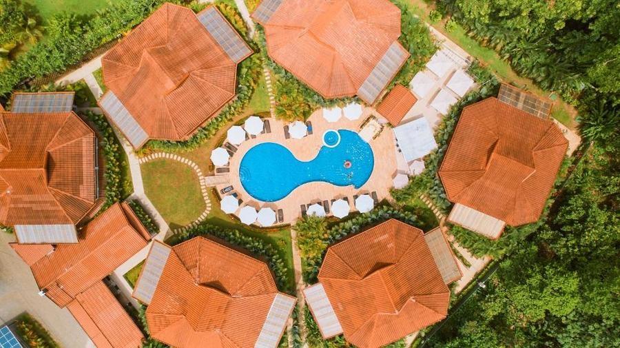 Terrazas del Caribe Aparthotel, un alquiler de apartamentos en Costa Rica para familias