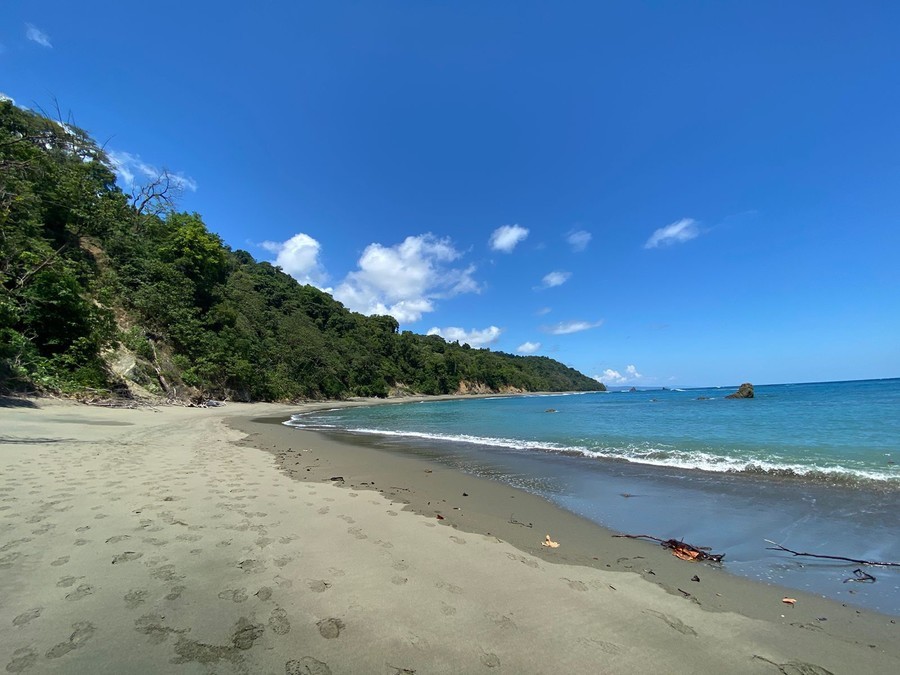Playas en Bahía Drake en Puntarenas en Costa Rica