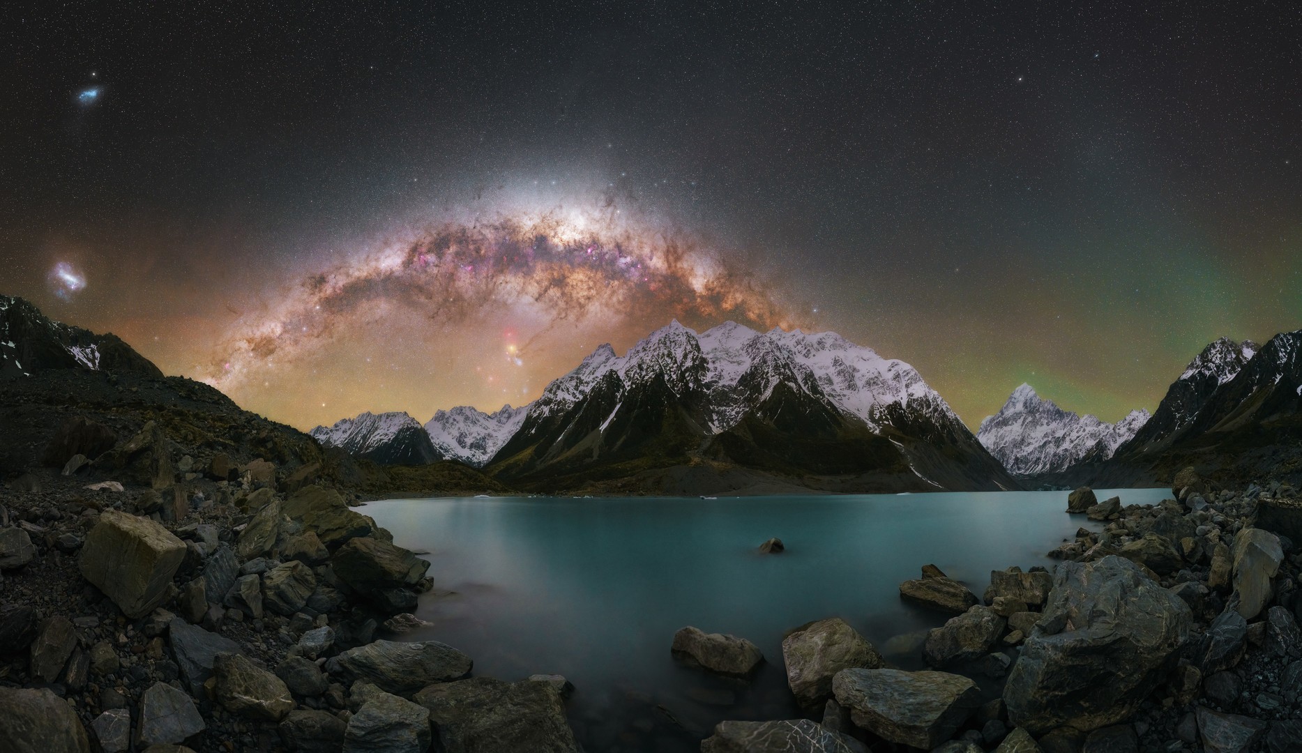 Panorámica de la Vía Láctea en Nueva Zelanda