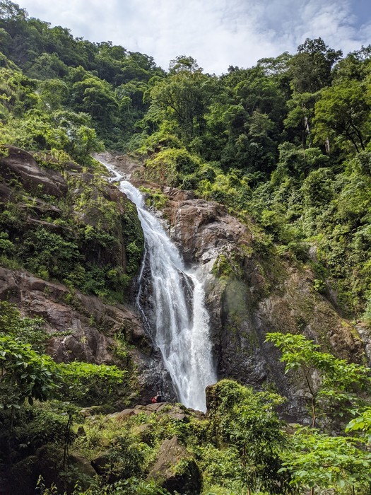 Visit the Bijagual Waterfall, one of the beautiful waterfalls in Jacó