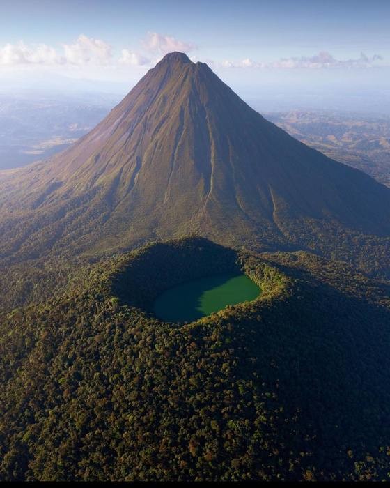 Cerro Chato, un lugar para senderistas en La Fortuna, Costa Rica