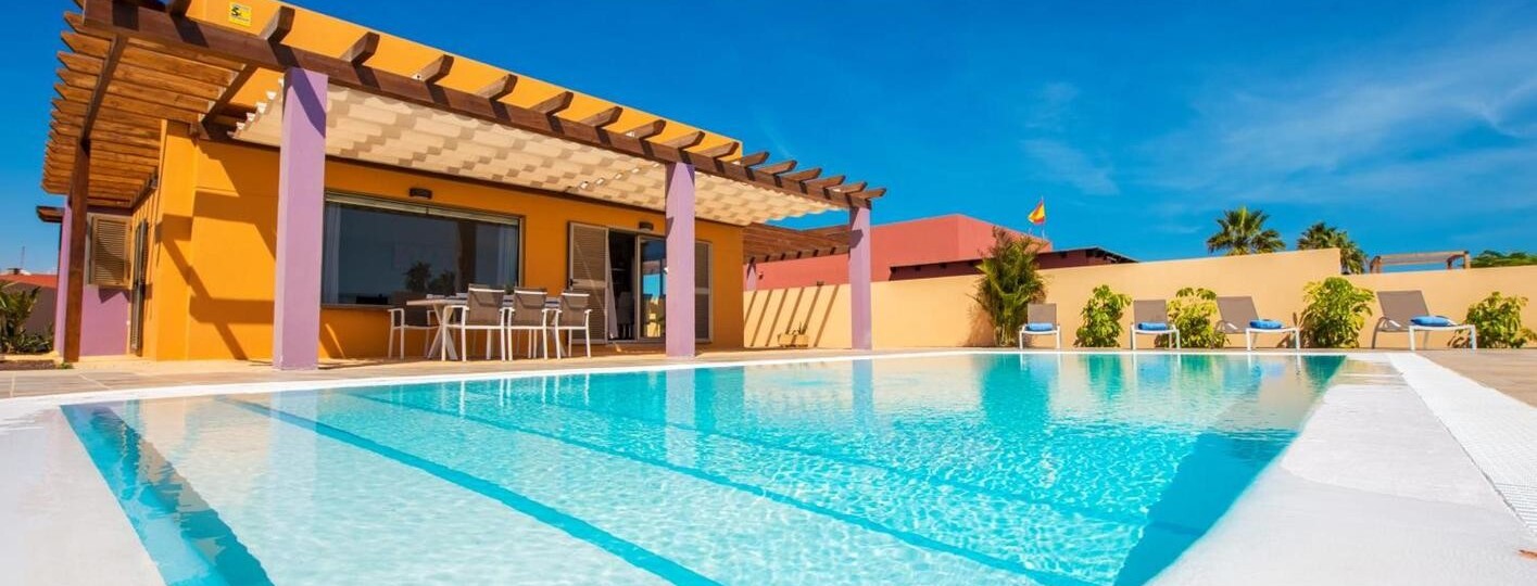 Villa Brisa Golf Salinas, una de las villas en Caleta de Fuste para vacaciones familiares