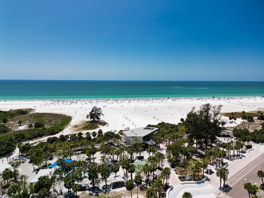 Siesta Key, FL, amazing beaches in the U.S.