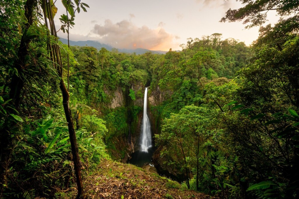 Catarata del Toro, another one of the highest waterfalls in costa rica