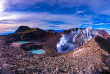 Volcán Turrialba, uno de los volcanes activos en Costa Rica más populares