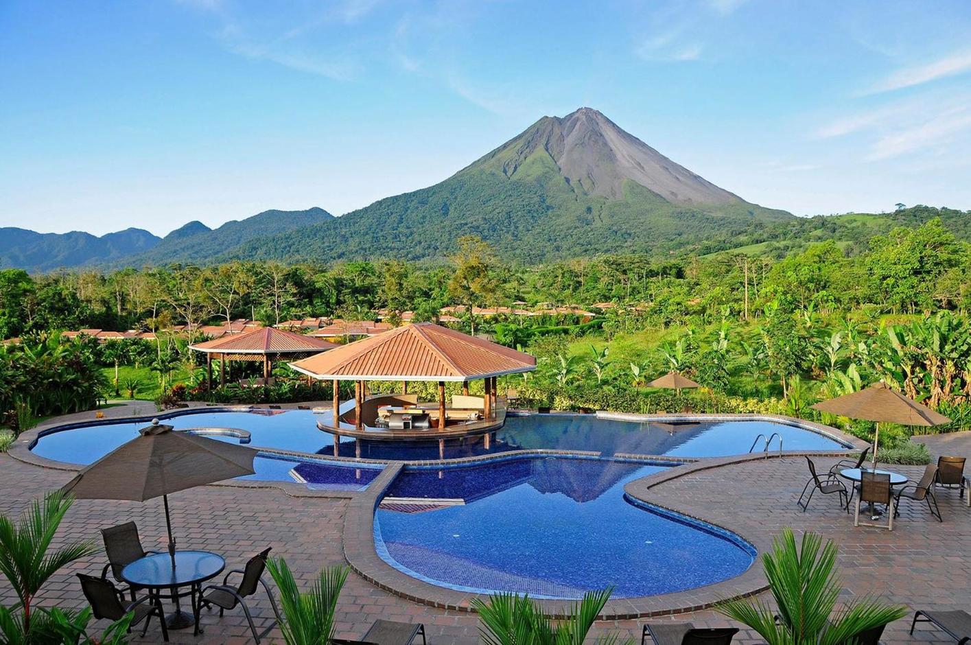 Arenal Manoa Resort & Hot Springs, otro de los mejores termales en La Fortuna