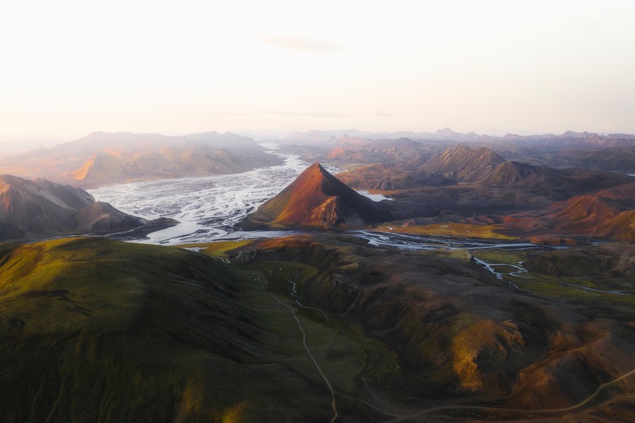 Paisaje accidentado en las Tierras Altas de Islandia