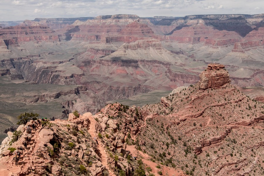 South Kaibab Trail along the Bright Angel Trail