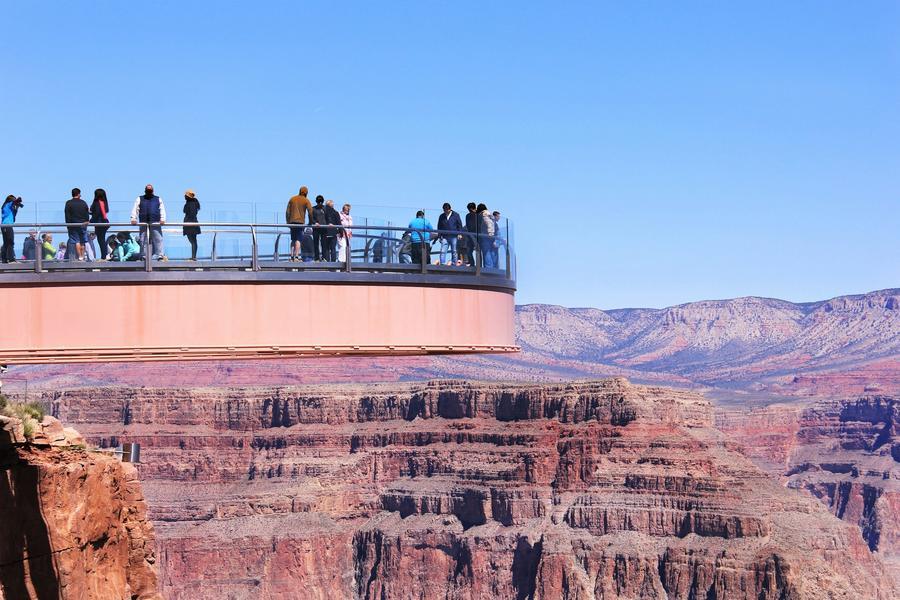 Cómo llegar al Skywalk del Gran Cañón, en coche o en tour