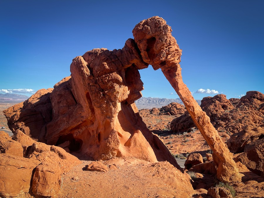 Elephant Rock, guide to the Valley of Fire