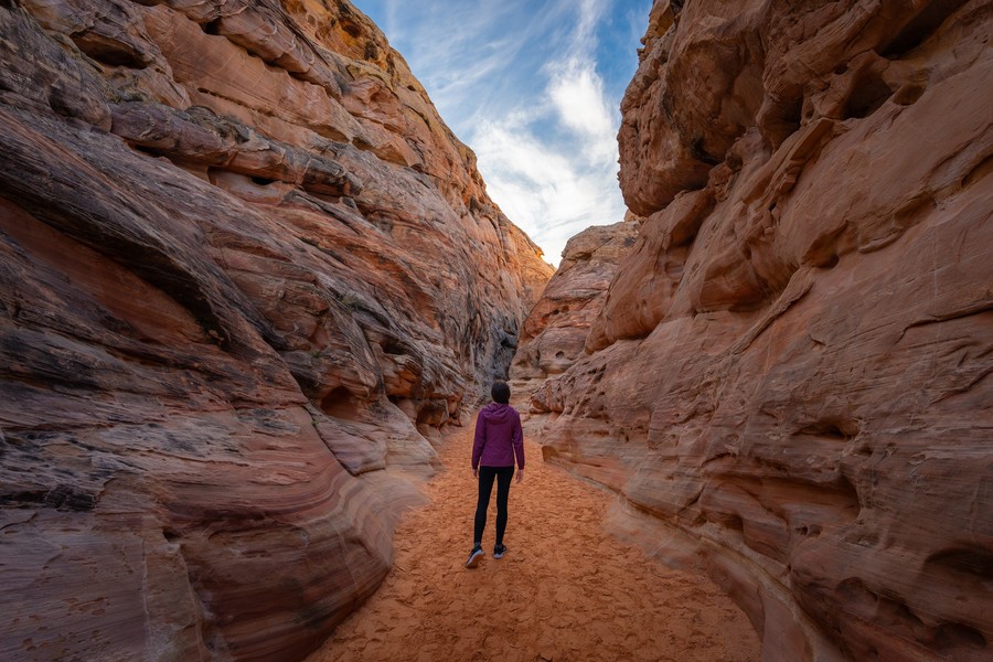 Valley of Fire hiking tour, tours to valley of fire las vegas