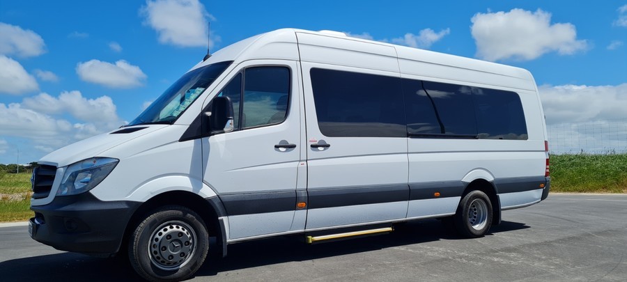 Minibus transportation New Zealand