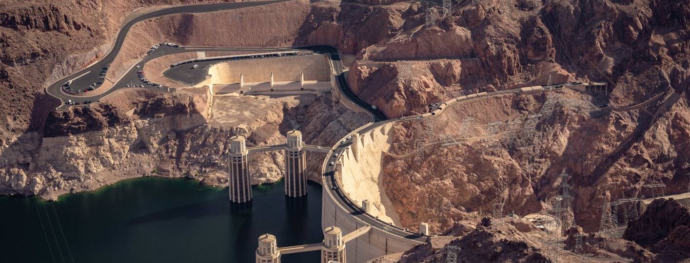 Air tour of Hoover Dam from Las Vegas, NV