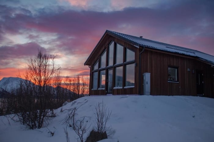 Aurora View Cabin, a cabin near Tromso where you can see the Northern Lights