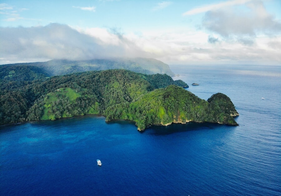 Guía de buceo en la Isla del Coco en Costa Rica