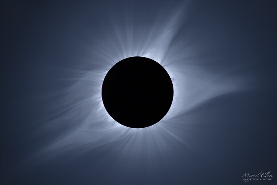 Fotografía de un eclipse solar total