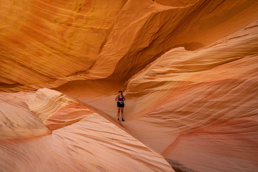Red rock formations at the wave az