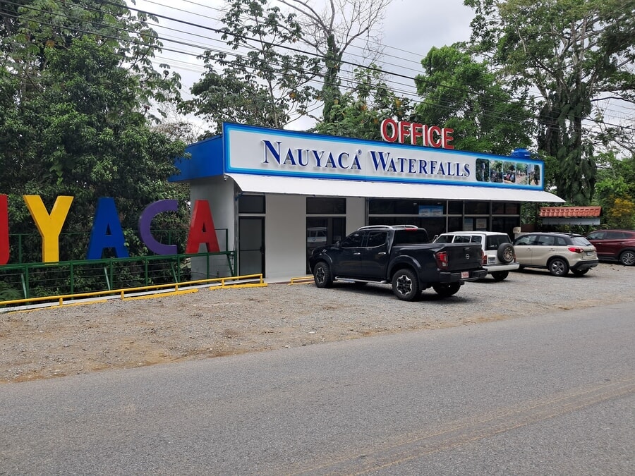 Horarios a la Catarata Nauyaca