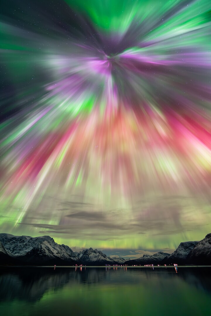 Northern Lights in Tromso, Norway Vincent Beudez 2025 Northern Lights Photographer of the Year