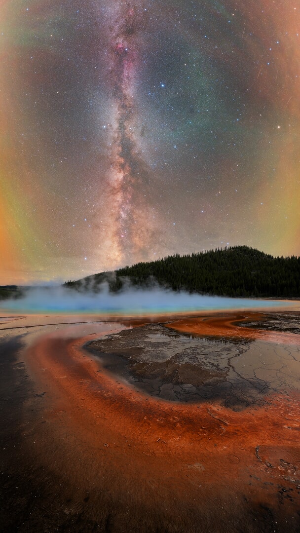 Milky Way in Yellowstone National park Milky Way in Yellowstone National park
