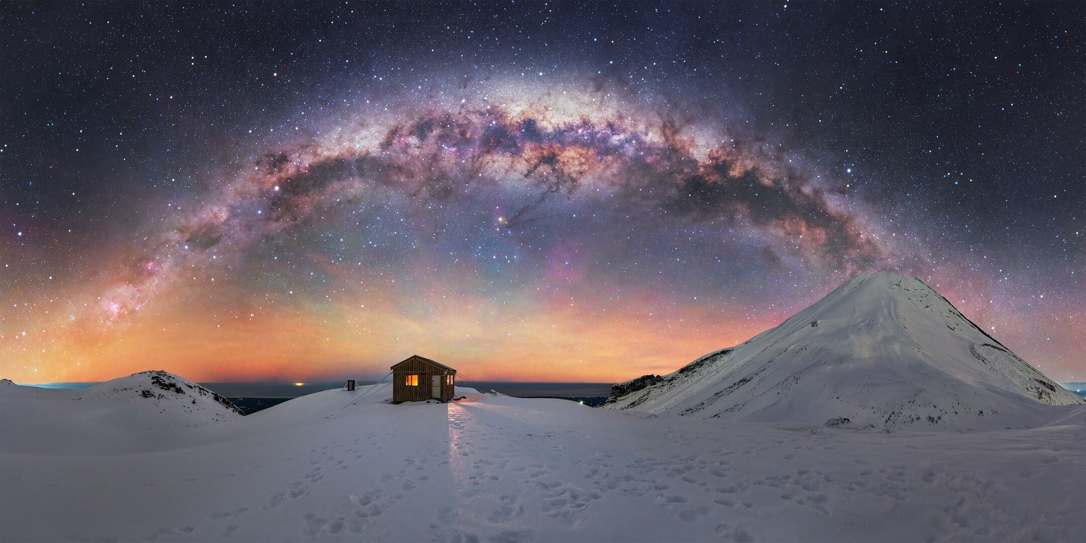 Milky Way over Mt Taranaki Milky Way in New Zealand
