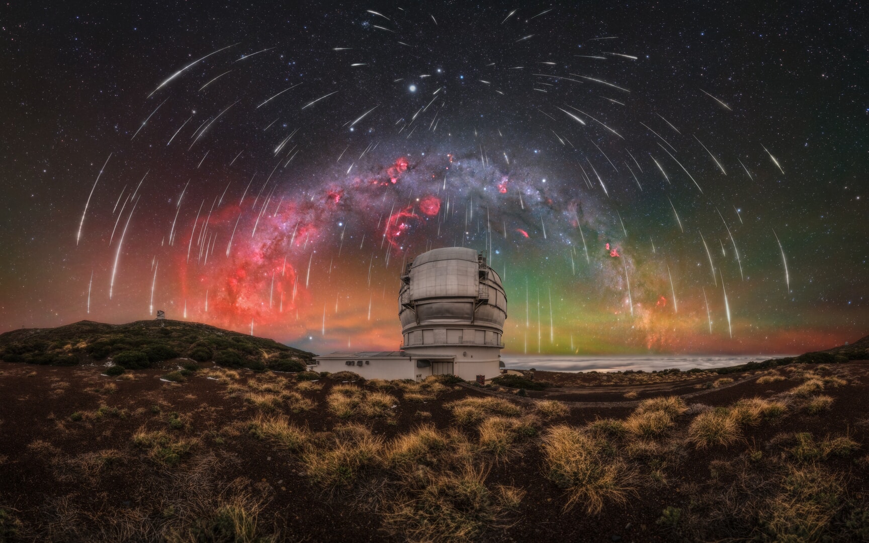 Milky way over La Palma, Canary Islands Milky Way over Roque de los Muchachos, La Palma