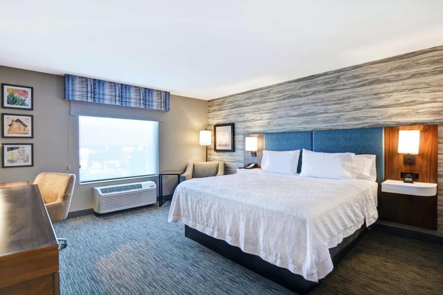 Hampton Inn
