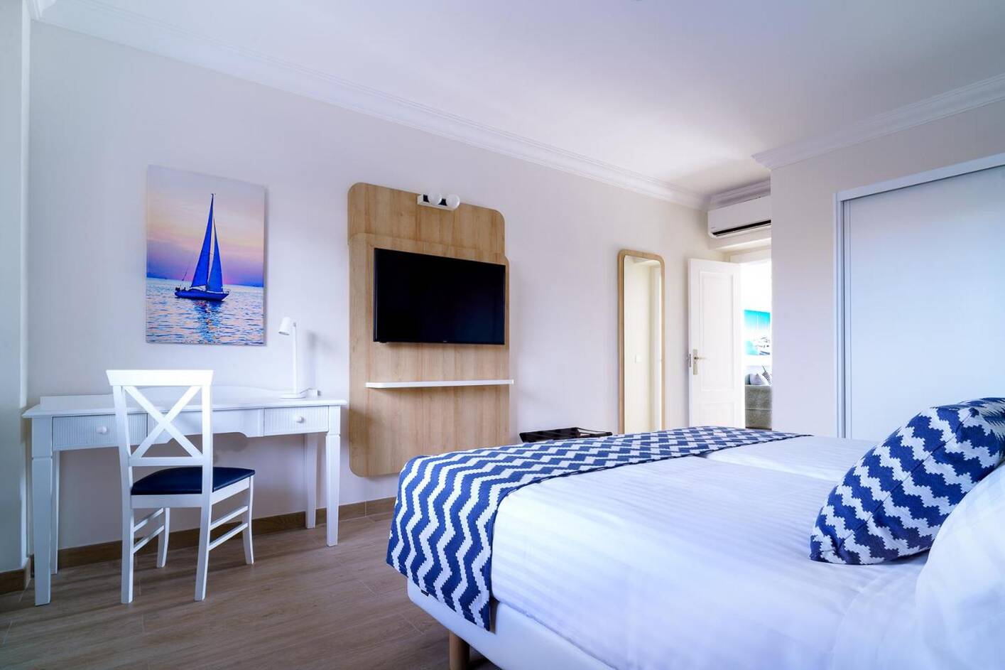 Hotel Cordial Marina Blanca, apartments in playa blanca lanzarote