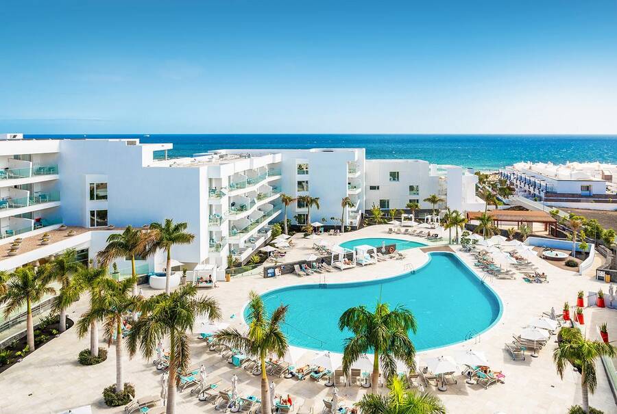 Hotel Lava Beach, un hotel 5 estrellas en Lanzarote 