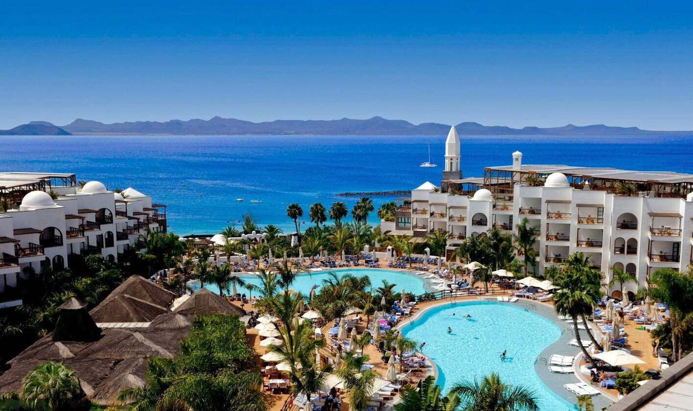 Princesa Yaiza Suite Hotel Resort, uno de los hoteles familiares todo incluido en Lanzarote con instalaciones de lujo
