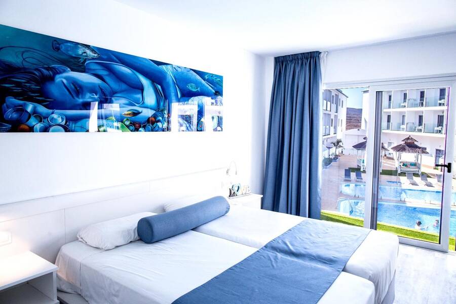 Corralejo Surfing Colors Hotel&Apartments, hospedaje barato elegante en Fuerteventura